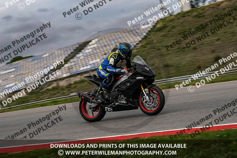 motorbikes;no limits;peter wileman photography;portimao;portugal;trackday digital images